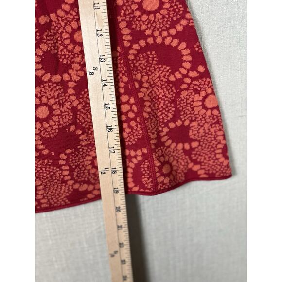 Title Nine Womens Large Sweater Skirt Pink Floral Above the Knee Length Mobetta - Picture 4 of 7